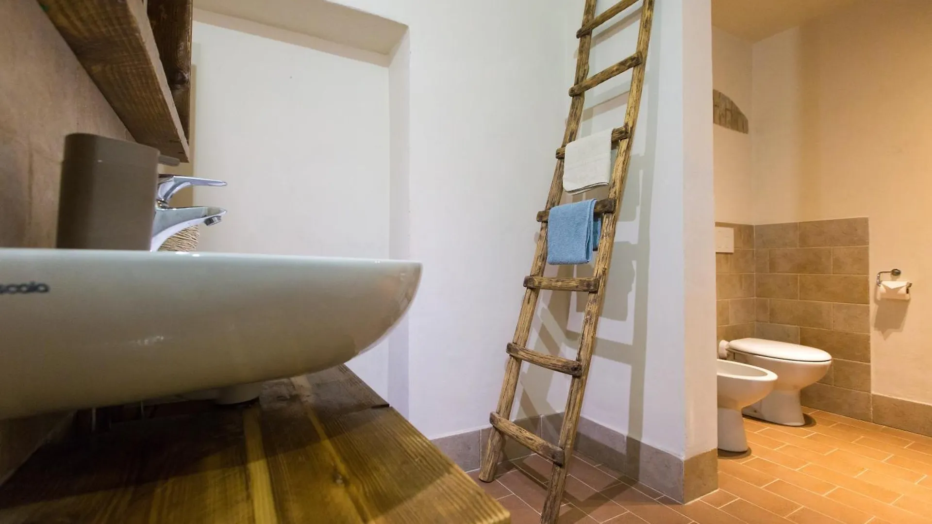 Poggetto Di Montese Apartman San Gimignano 0*,